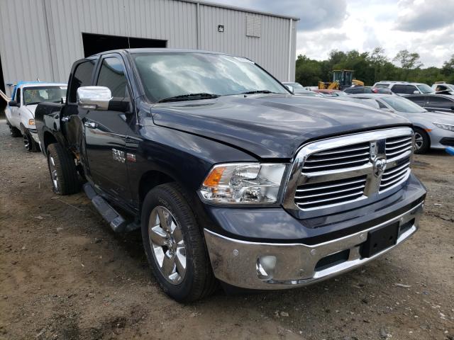 Ram 1500 slt (2017)