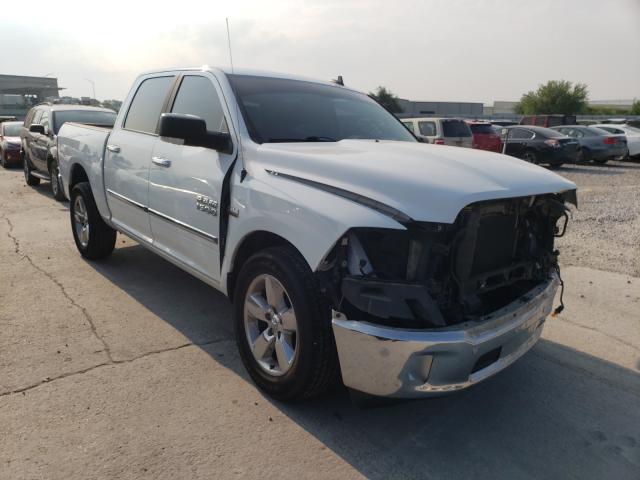 Ram 1500 slt (2017)