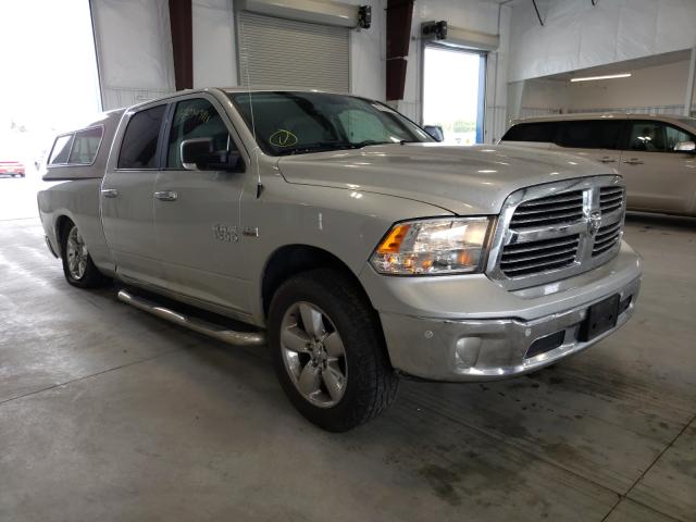 Ram 1500 slt (2017)