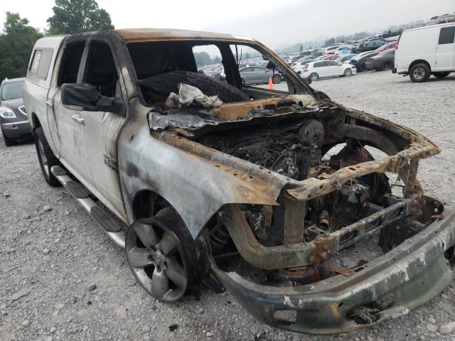 Ram 1500 slt (2016)