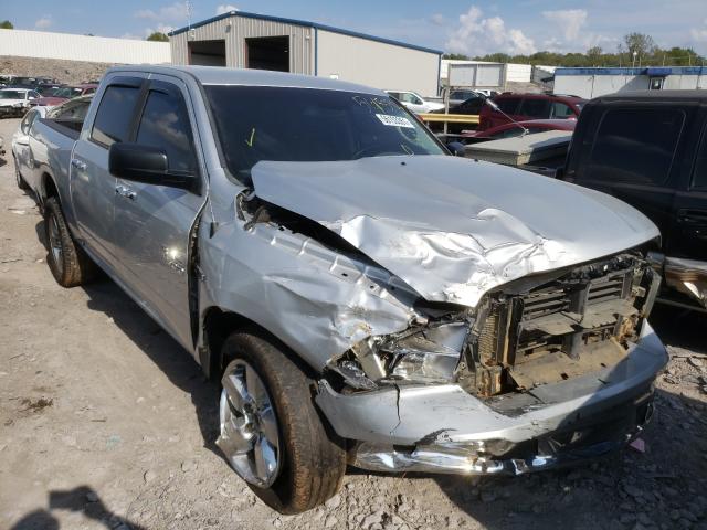 Ram 1500 slt (2015)