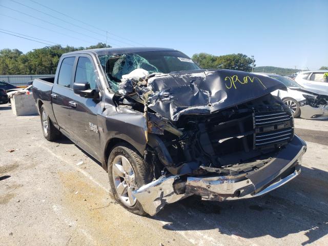 Ram 1500 slt (2017)
