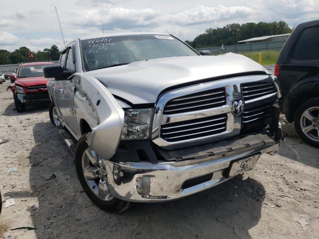 Ram 1500 slt (2017)