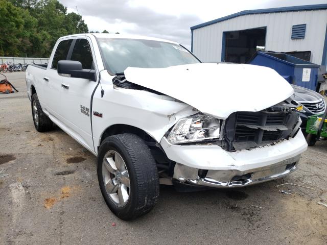 Ram 1500 slt (2017)