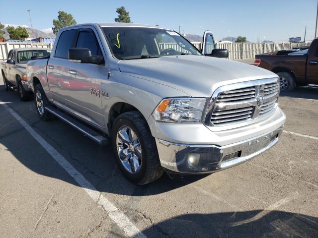 Ram 1500 slt (2017)