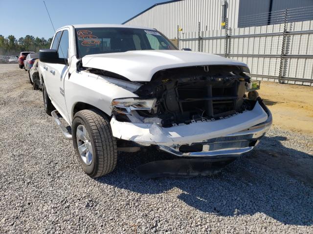 Ram 1500 slt (2015)