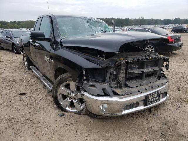 Ram 1500 slt (2015)