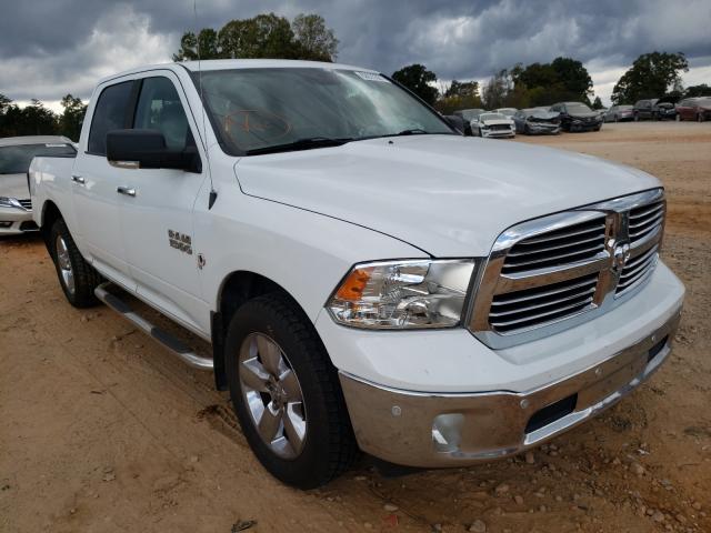 Ram 1500 slt (2017)