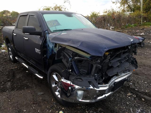 Ram 1500 slt (2015)