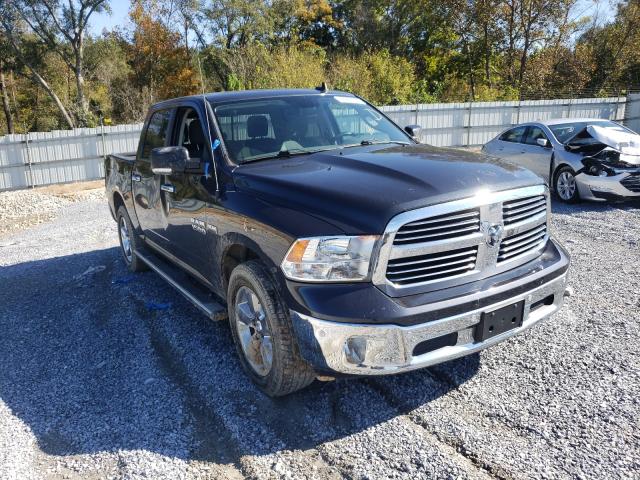 Ram 1500 slt (2017)