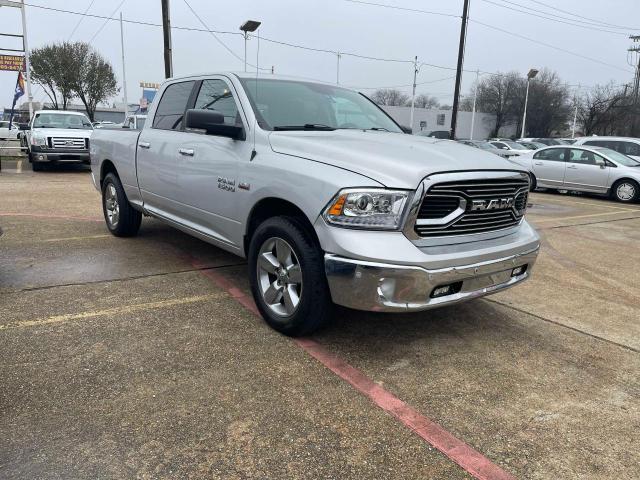 Ram 1500 slt (2017)