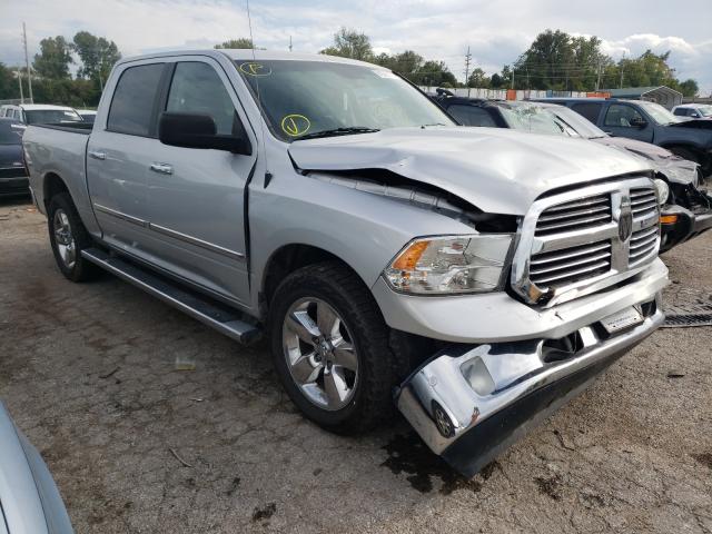 Ram 1500 slt (2015)