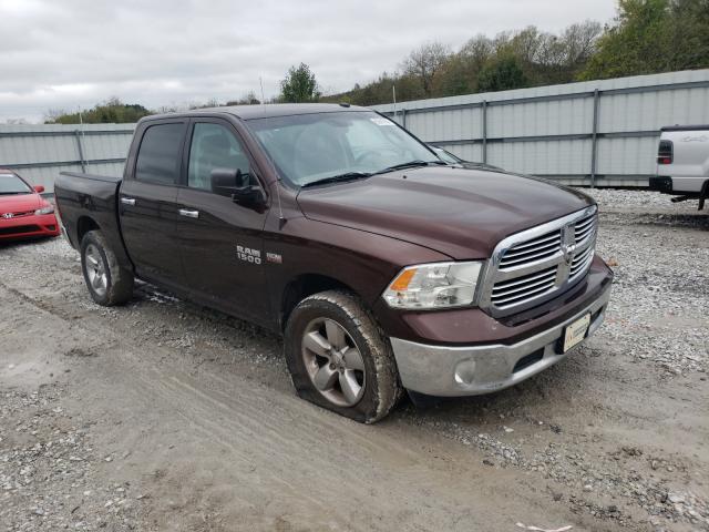 Ram 1500 slt (2015)