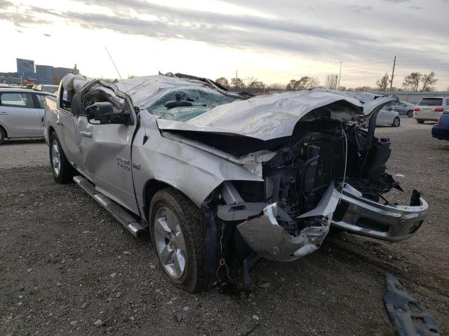 Ram 1500 slt (2017)