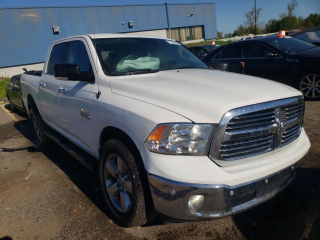 Ram 1500 slt (2017)