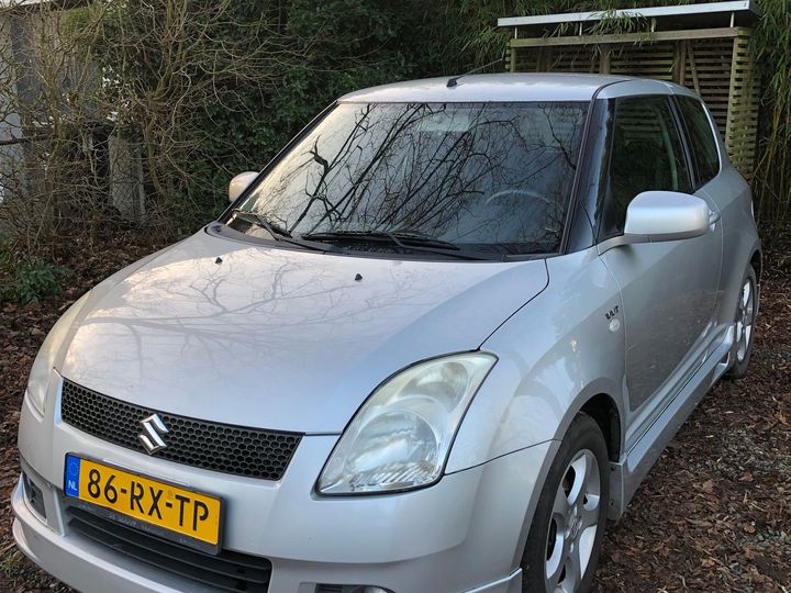 Suzuki Swift (2005)