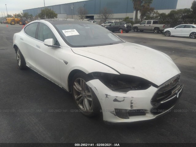 Tesla Model s (2015)