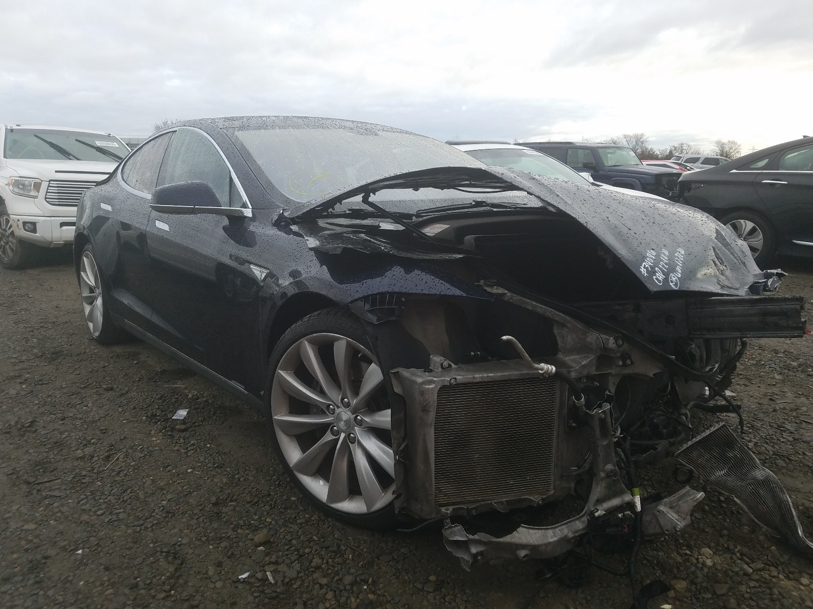 Tesla Model s (2014)