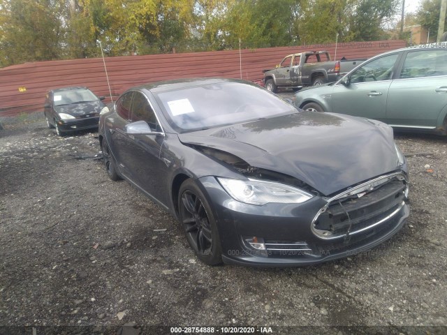 Tesla Model s (2016)