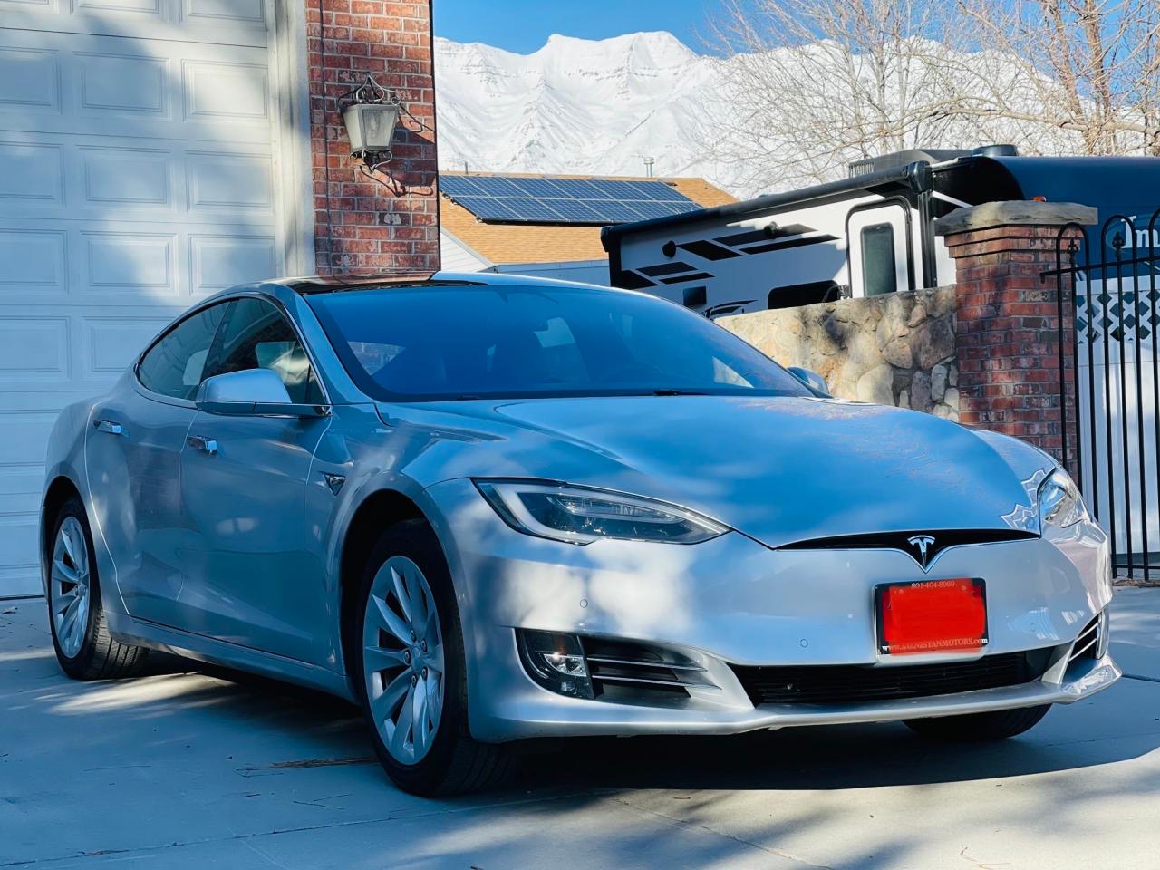 Tesla Model s (2017)