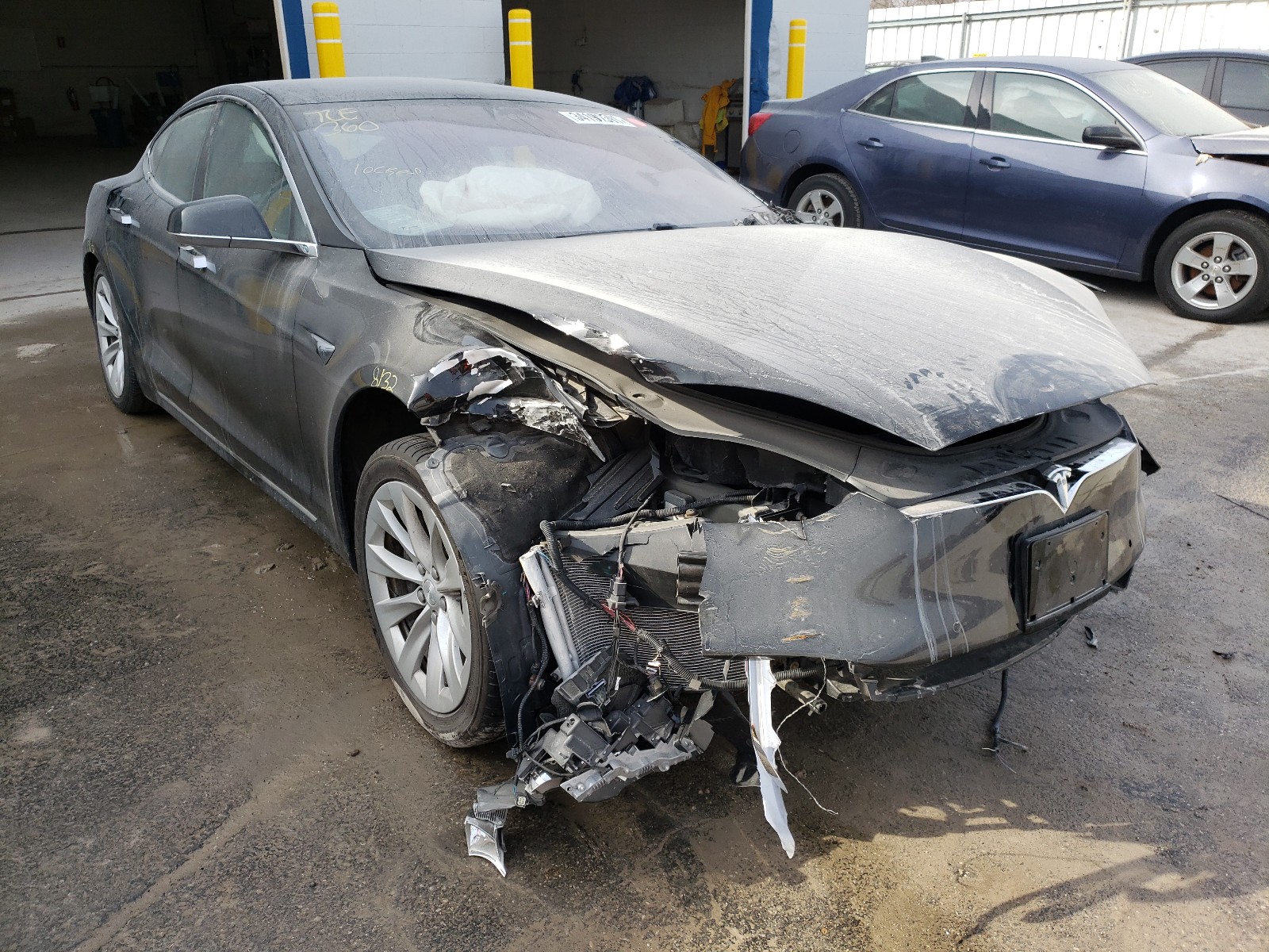 Tesla Model s (2017)