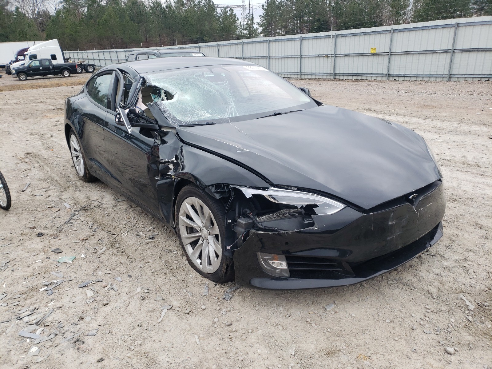 Tesla Model s (2017)
