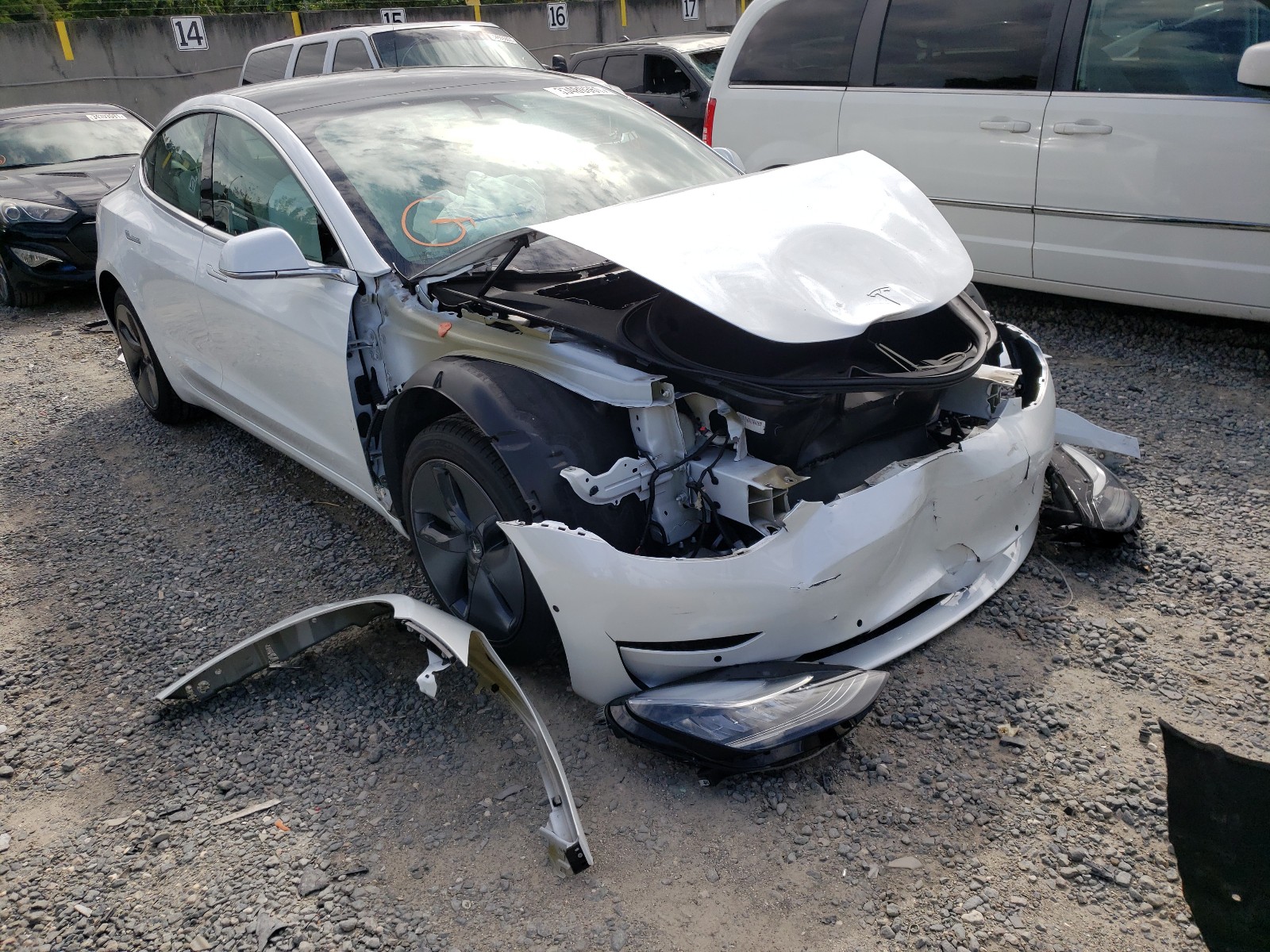 Tesla Model 3 (2020)