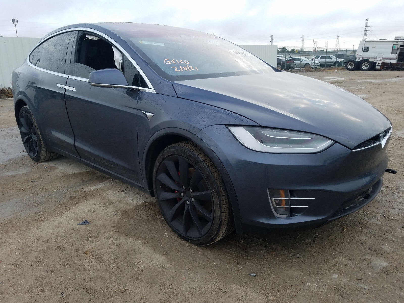 Tesla Model x (2020)