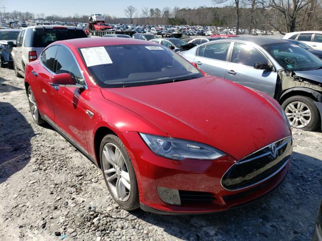 Tesla Model s 85 (2015)