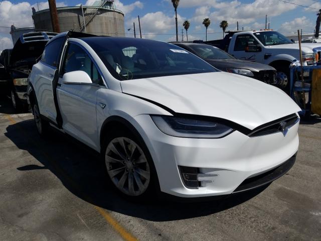 Tesla Model x (2016)