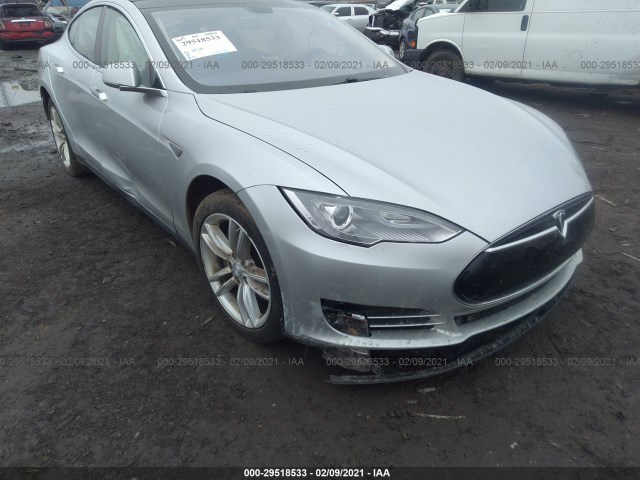 Tesla Model s (2012)