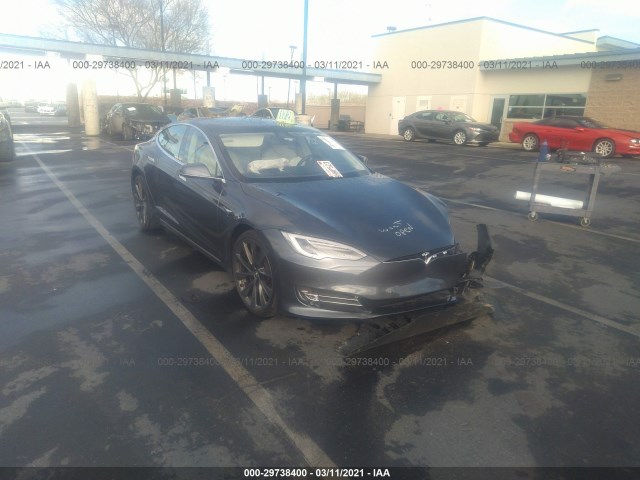 Tesla Model s (2018)
