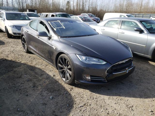 Tesla Model s 85 (2015)