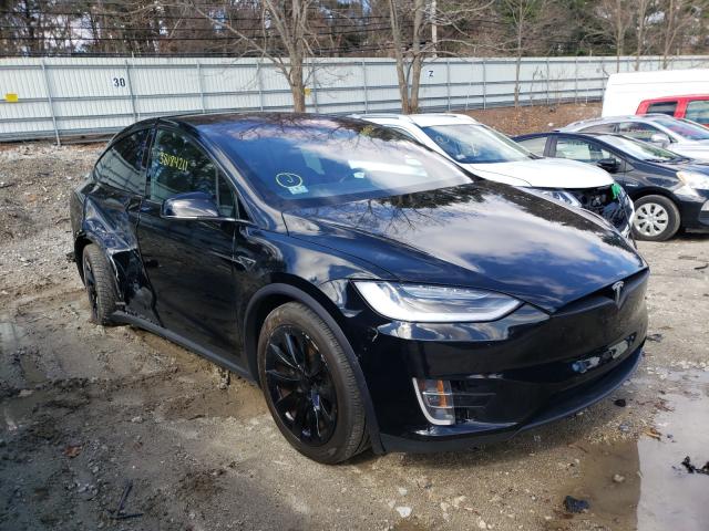 Tesla Model x (2016)