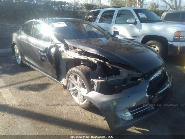 Tesla Model s (2015)
