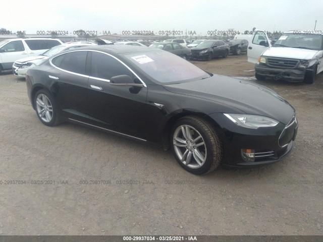 Tesla Model s (2015)