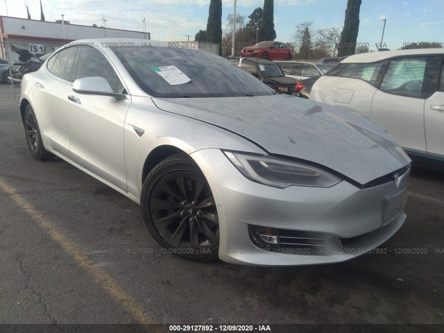 Tesla Model s (2016)