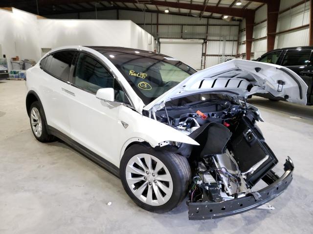 Tesla Model x (2018)
