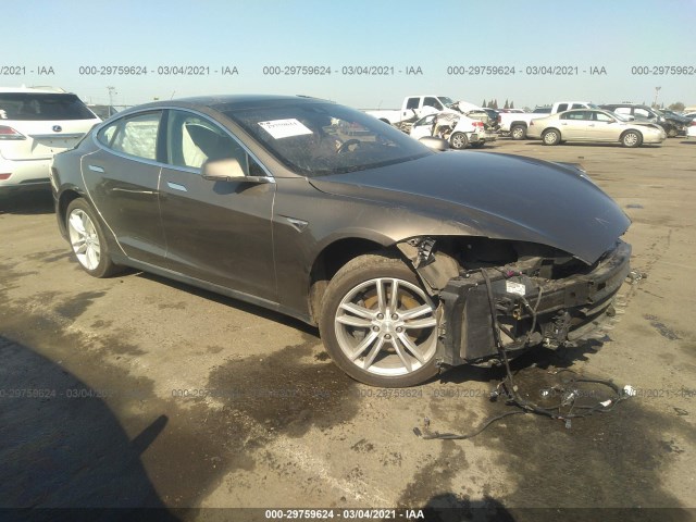 Tesla Model s (2015)