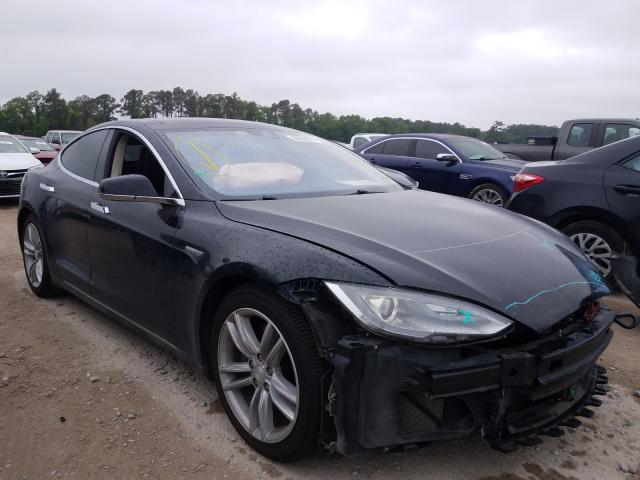 Tesla Model s 85 (2015)
