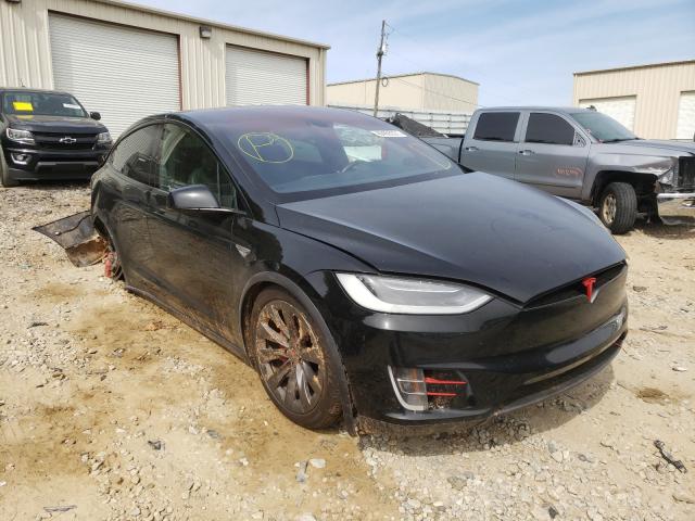 Tesla Model x (2016)