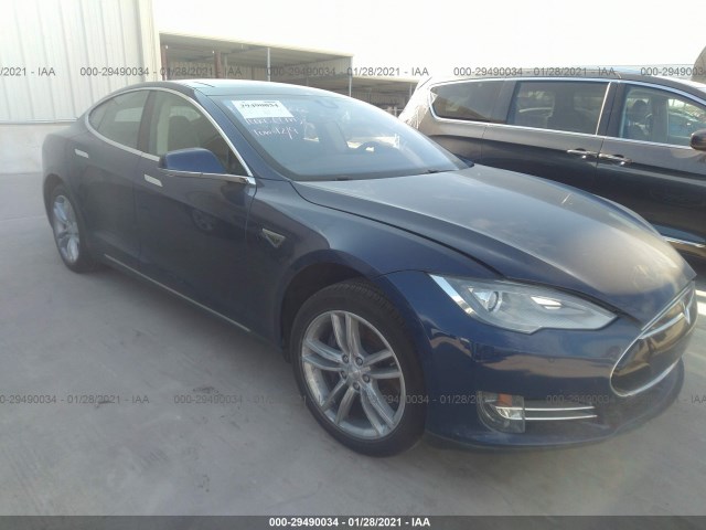 Tesla Model s (2015)