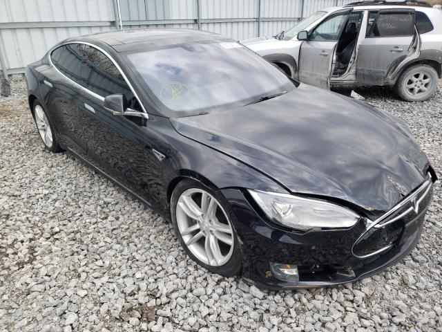 Tesla Model s (2015)