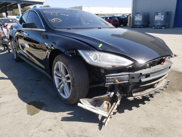 Tesla Model s 85 (2015)