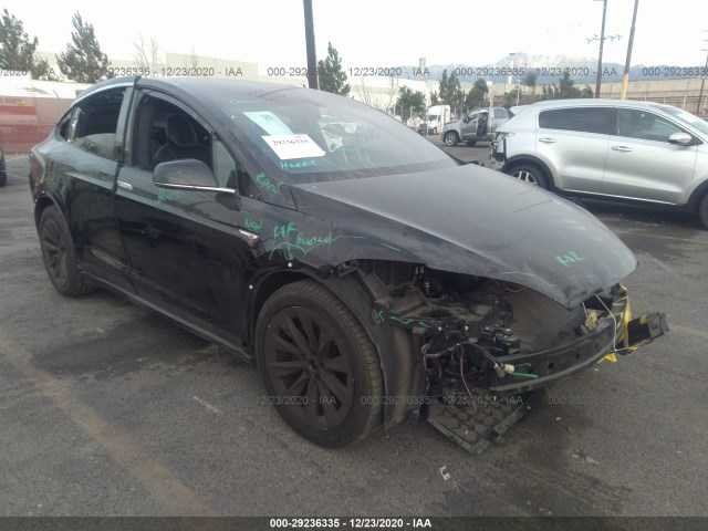 Tesla Model x (2016)