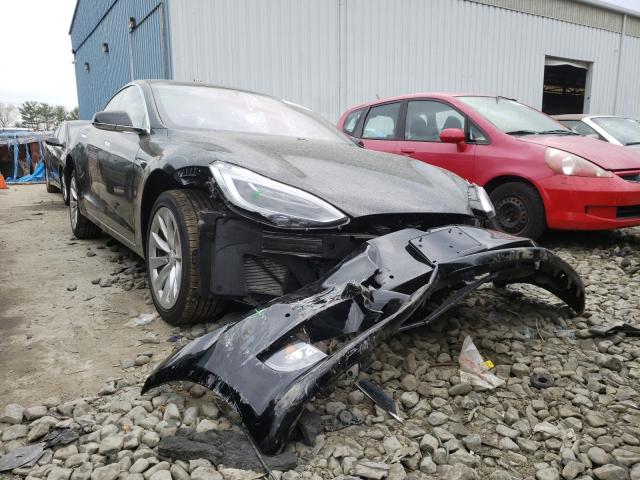 Tesla Model s (2017)