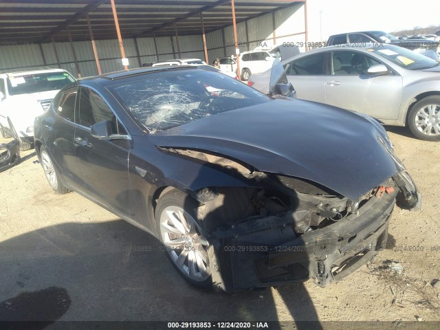 Tesla Model s (2015)