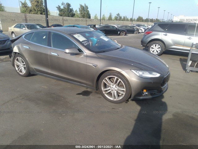Tesla Model s (2016)