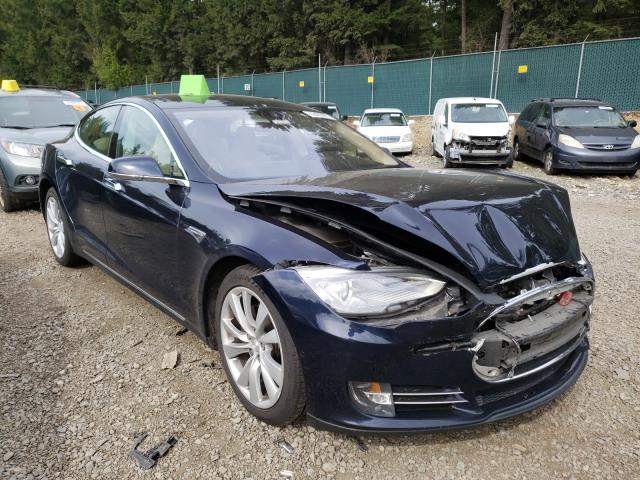Tesla Model s 85 (2015)