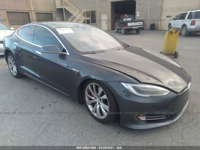 Tesla Model s (2016)